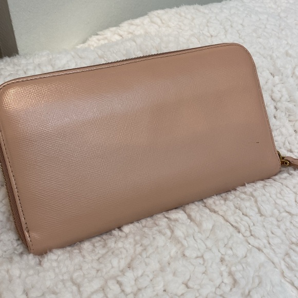 Prada Fiocco Saffiano wallet - Picture 3 of 8